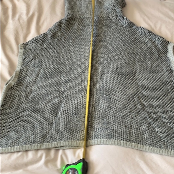 Gap Cowl Turtleneck sweater - Picture 3 of 9